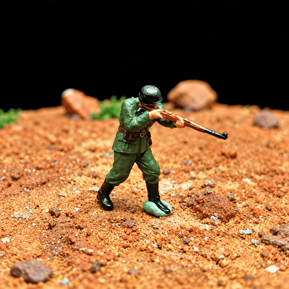 Firing Squad Diorama – 1/72 Scale Set of 6 Figures with Base