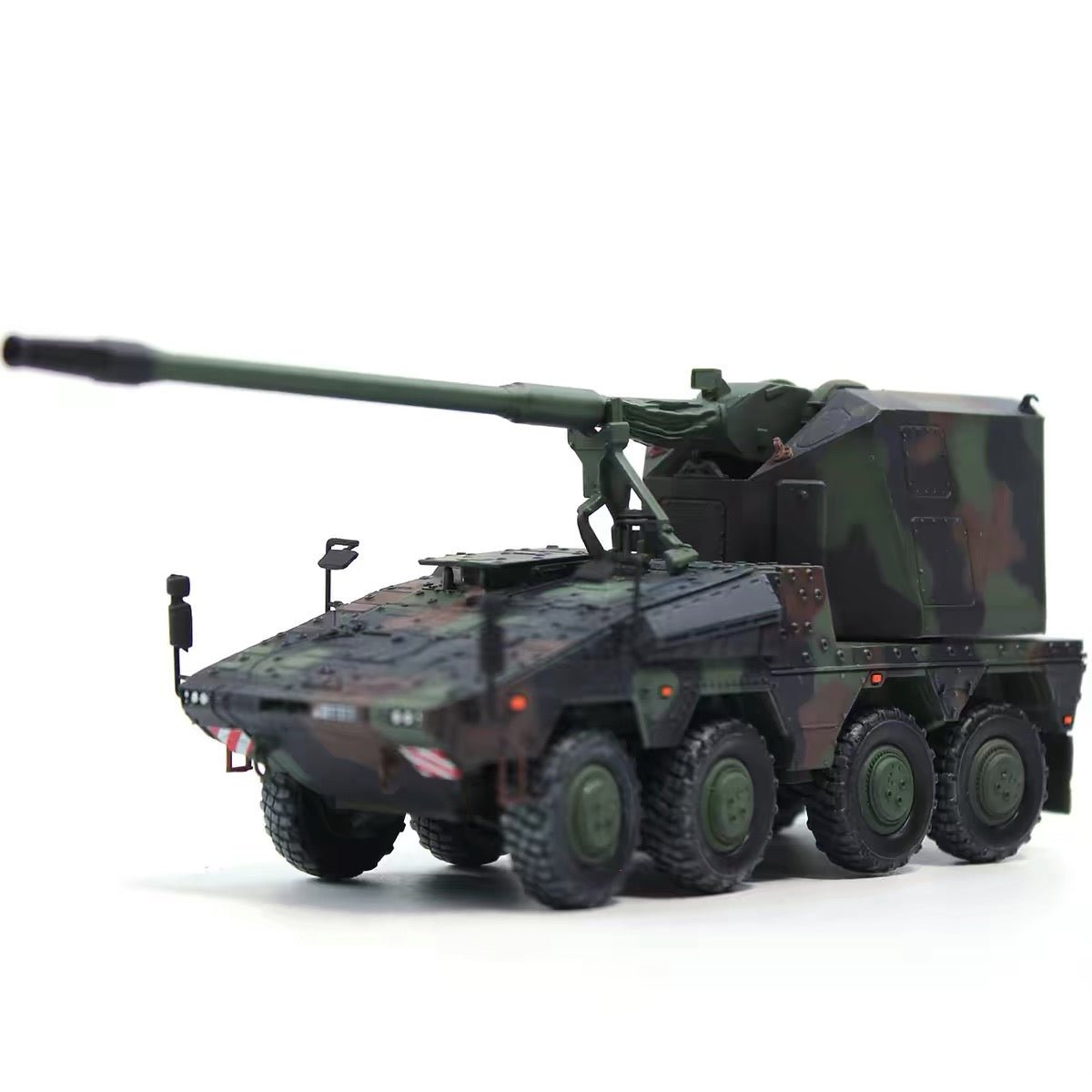 German Boxer Self-Propelled Howitzer – 1/72 Scale NATO Camouflage Finished Model