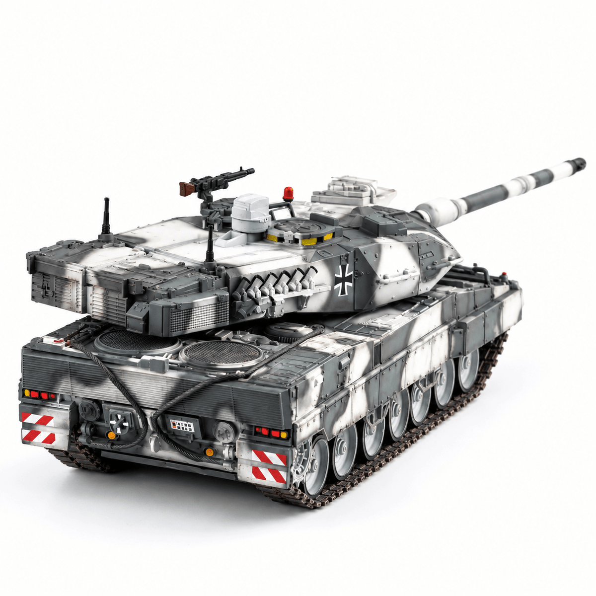German Leopard 2A7 – 1/72 Scale Winter Camouflage Finished Tank Model