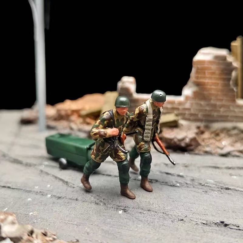 German Paratroopers – 1/72 Scale Set of 7 Soldier Figures