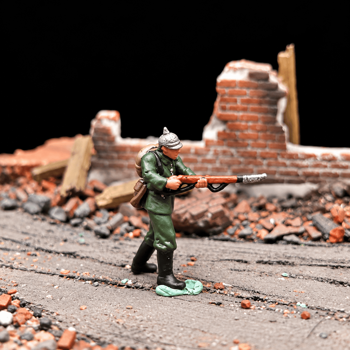 German Soldiers – 1/72 Scale Set of 12
