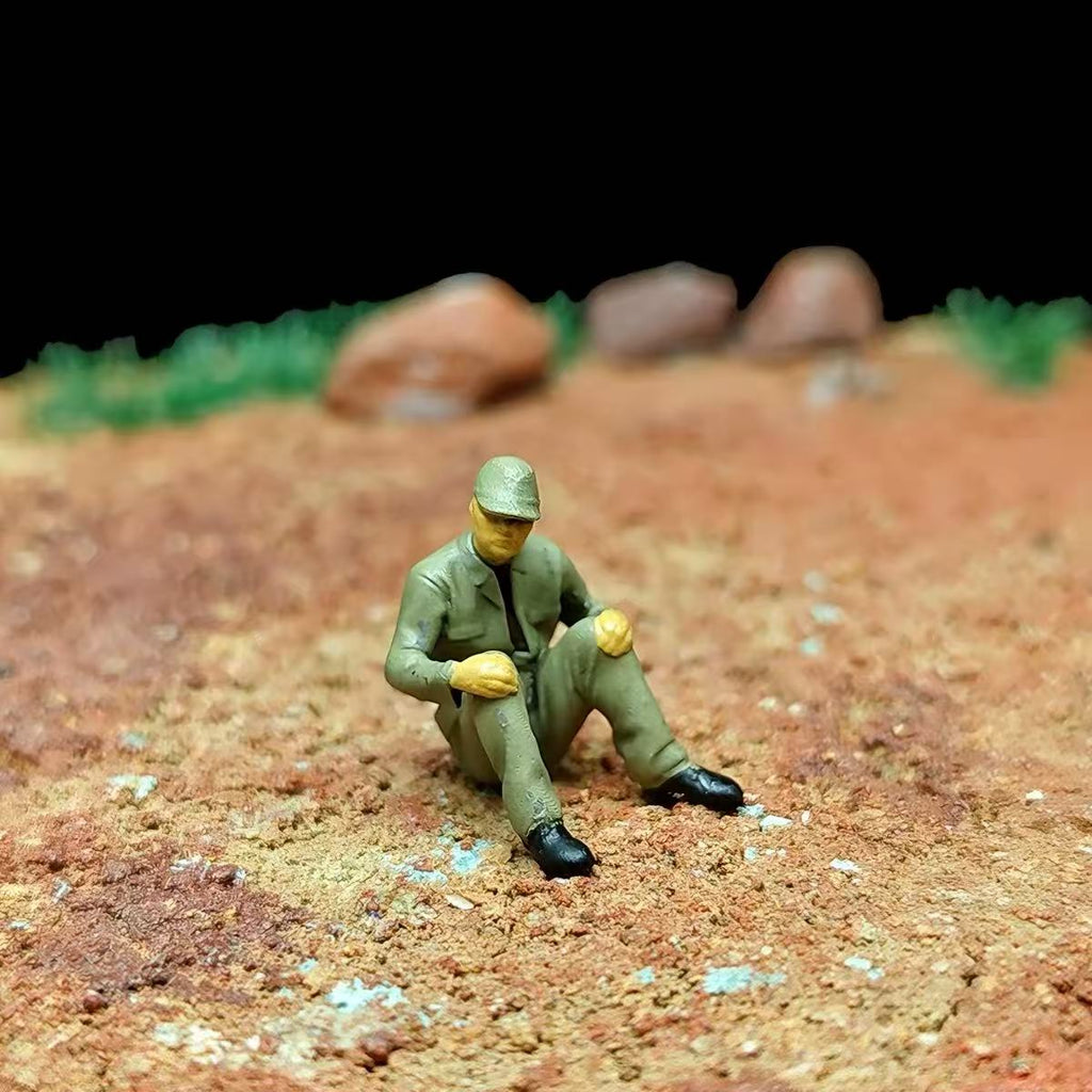 Guadalcanal Soldiers Diorama – 11 Figures with Base