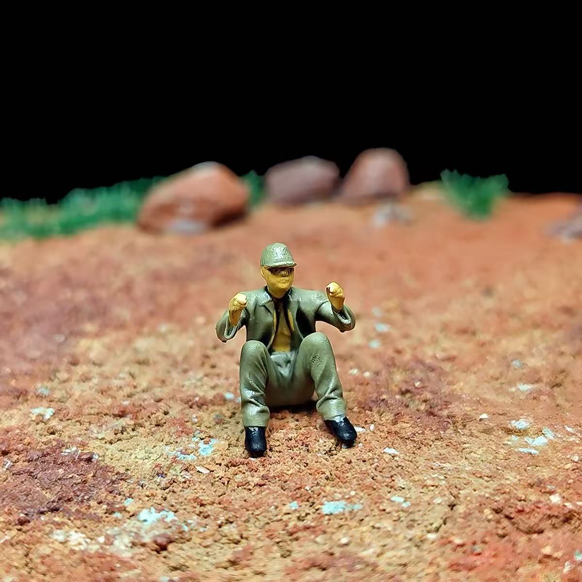 Guadalcanal Soldiers Diorama – 11 Figures with Base