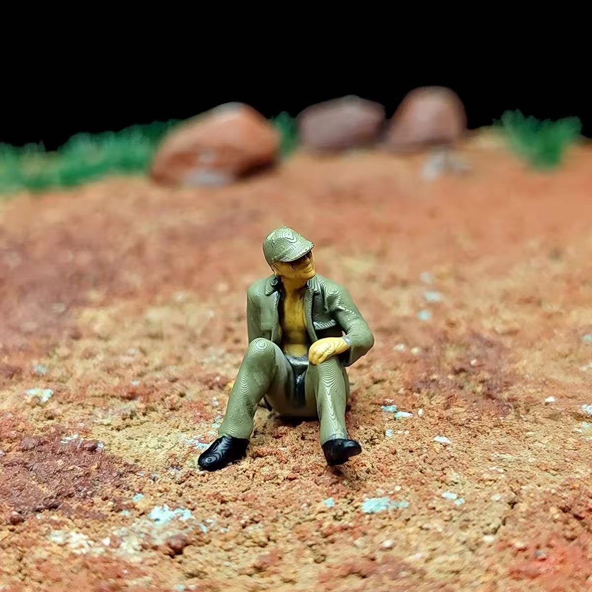 Guadalcanal Soldiers Diorama – 11 Figures with Base
