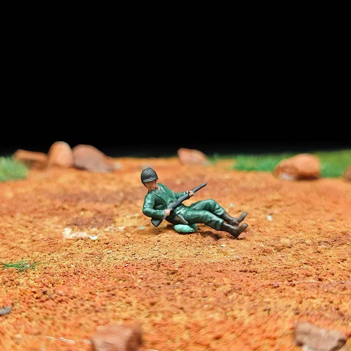 Hurricane Rescue WWII Diorama – 1/72 Scale 11 Figures with Base