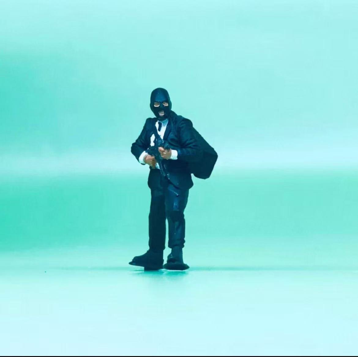Masked Gunmen in Suits – 1/64 Scale Set of 4 Miniature Figures