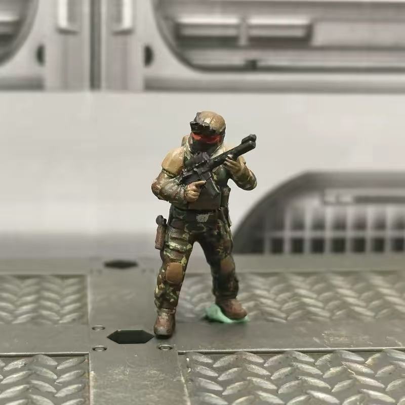Modern Tactical Soldiers – Set of 4 Miniature Figures