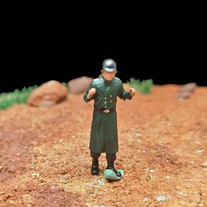 Prisoner Escort Diorama – 11 Soldier Figures with Base