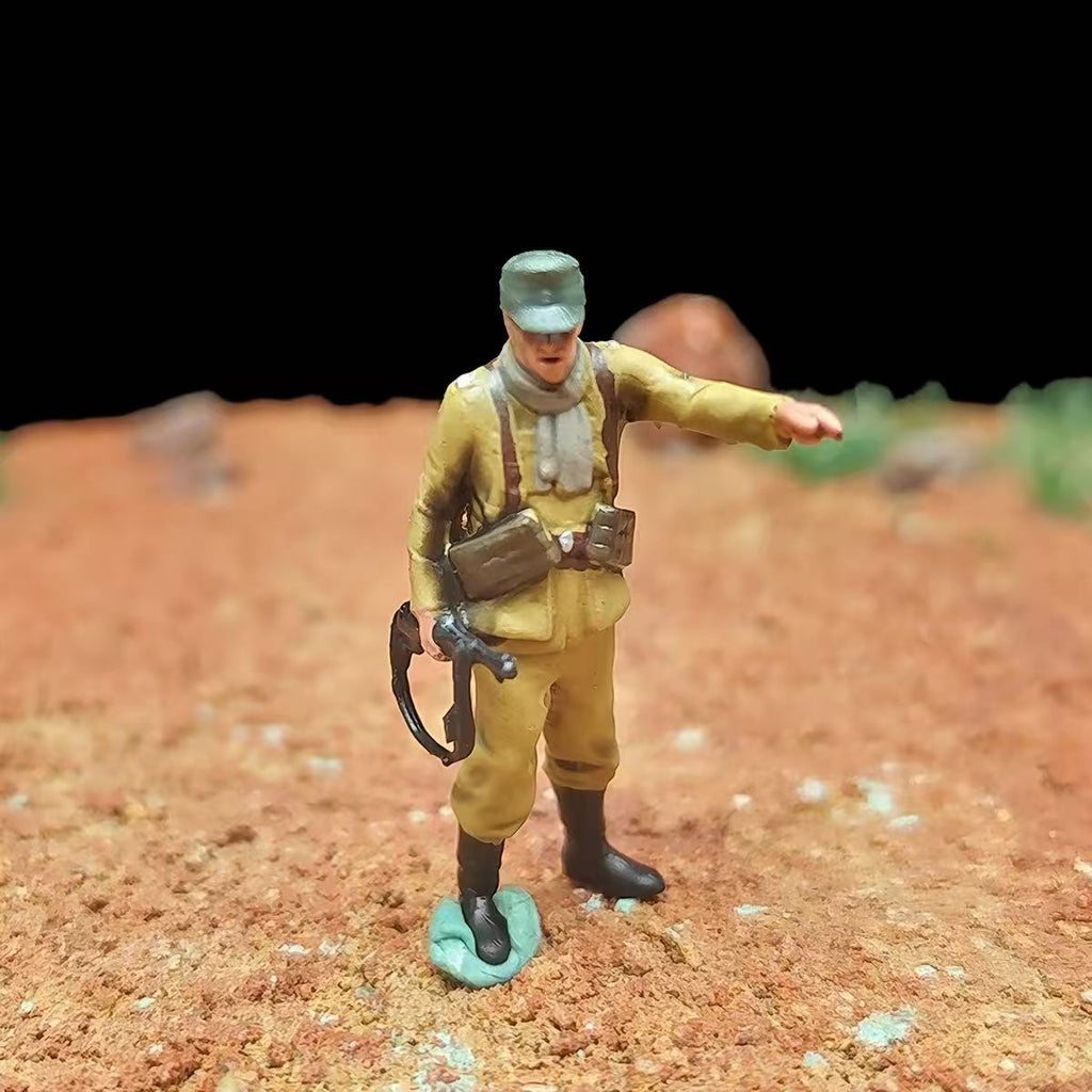 Prisoner Escort Diorama – 11 Soldier Figures with Base