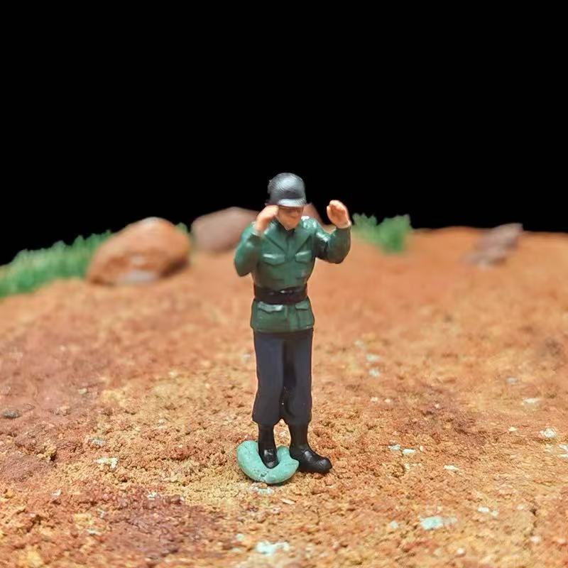 Prisoner Escort Diorama – 11 Soldier Figures with Base