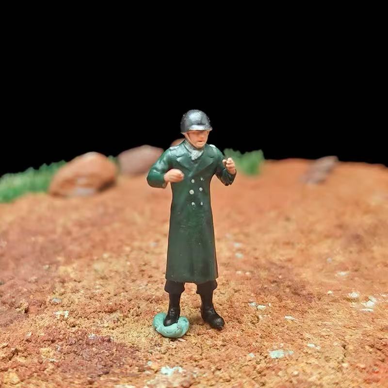 Prisoner Escort Diorama – 11 Soldier Figures with Base