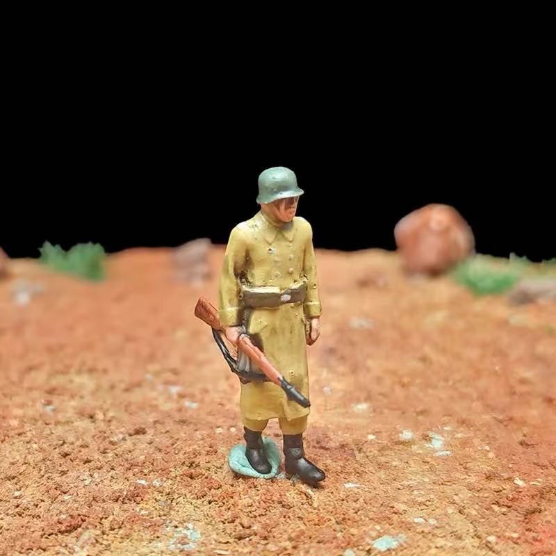 Prisoner Escort Diorama – 11 Soldier Figures with Base
