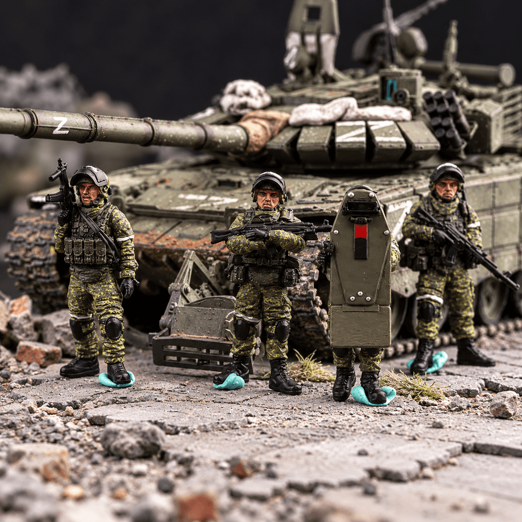 Russian Heavy Frontline Infantry – 1/72 Scale Set of 4 Miniature Figures