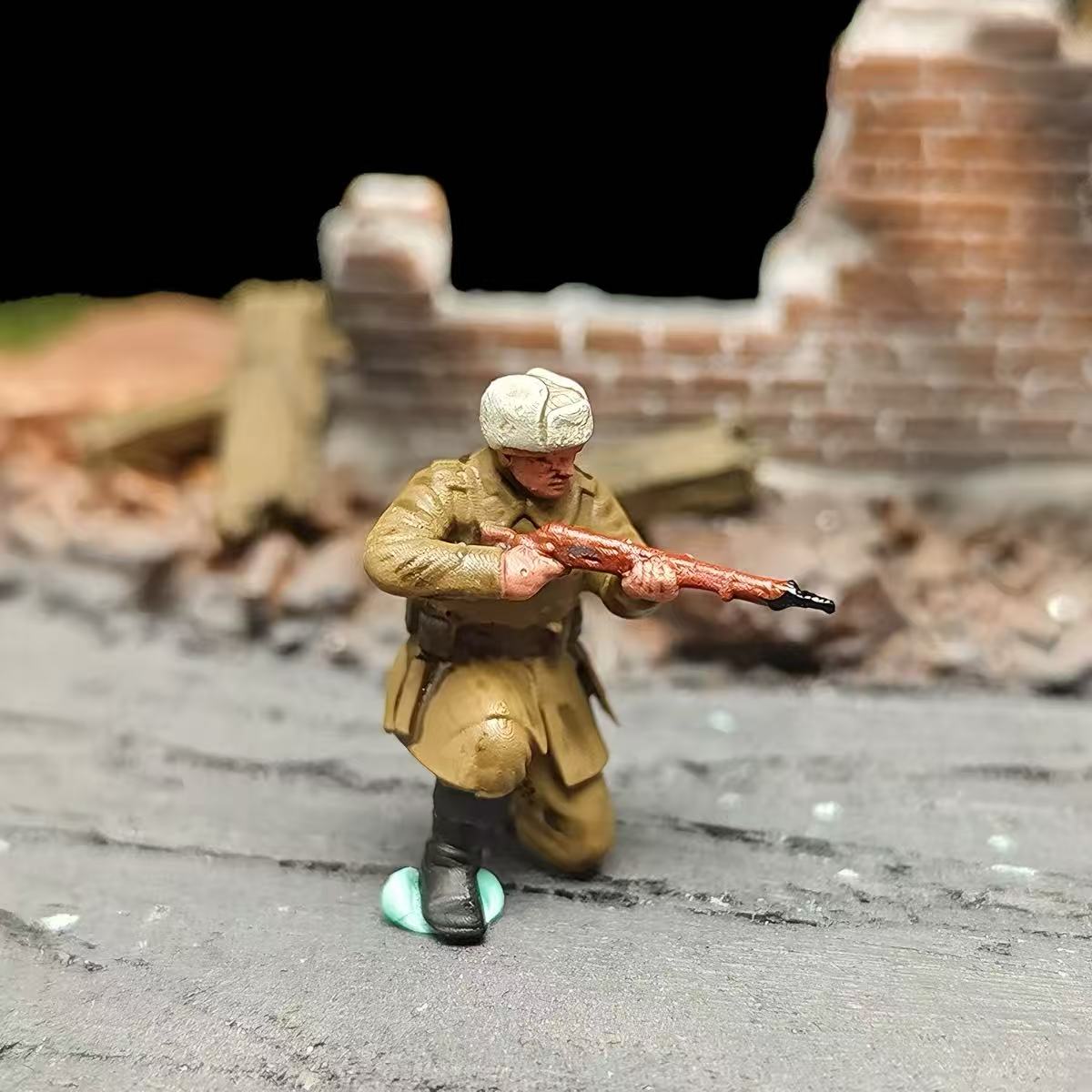 Soviet Red Army Soldiers – 1/72 Scale Set of 10