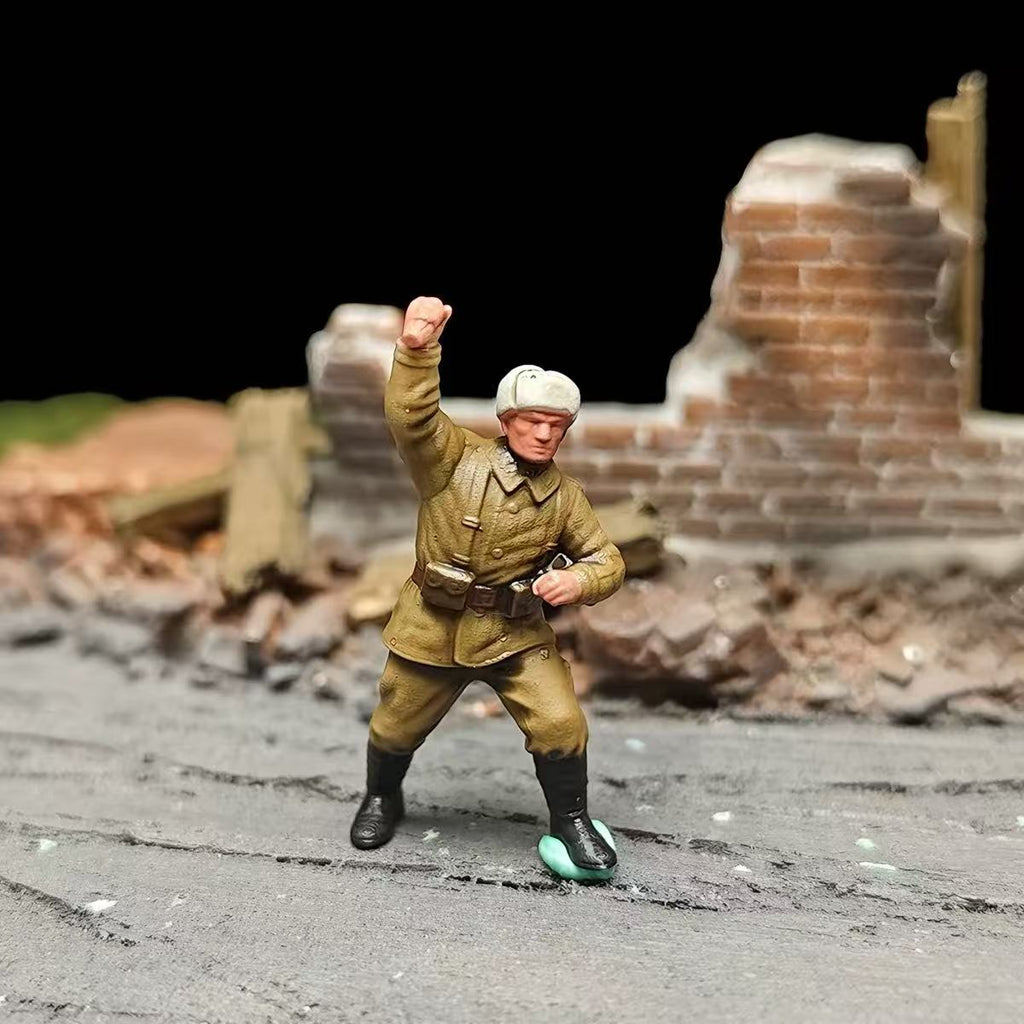 Soviet Red Army Soldiers – 1/72 Scale Set of 10