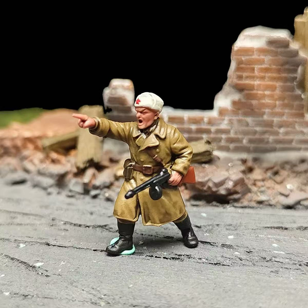 Soviet Red Army Soldiers – 1/72 Scale Set of 10