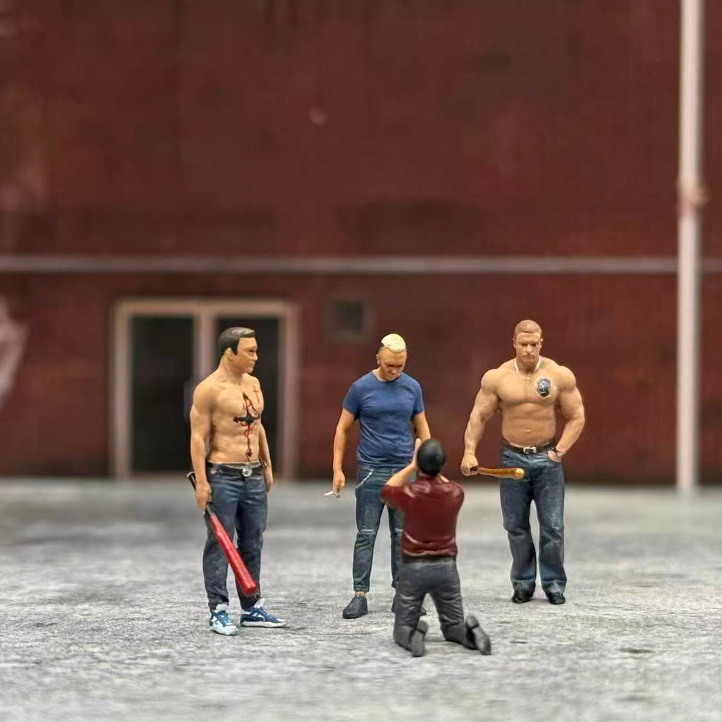 Street Confrontation – 1/64 Scale Set of 4 Miniature Figures