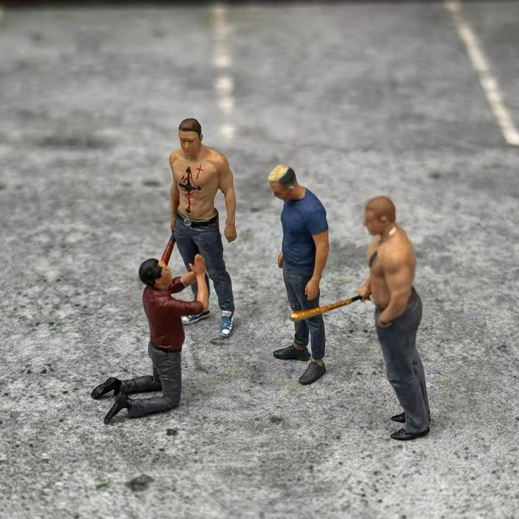 Street Confrontation – 1/64 Scale Set of 4 Miniature Figures