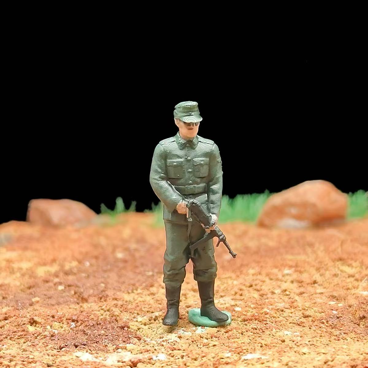 The Führer's Wrath Diorama – 1/72 Scale 11 Figures with Base