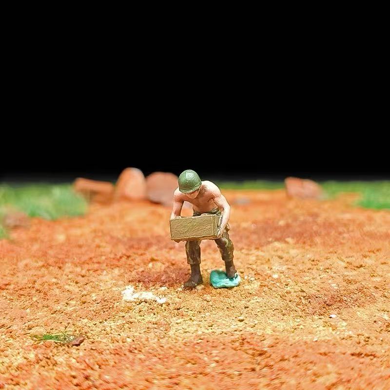 Tropical Thunder Vietnam War Diorama – 1/72 Scale 12 Figures with Base