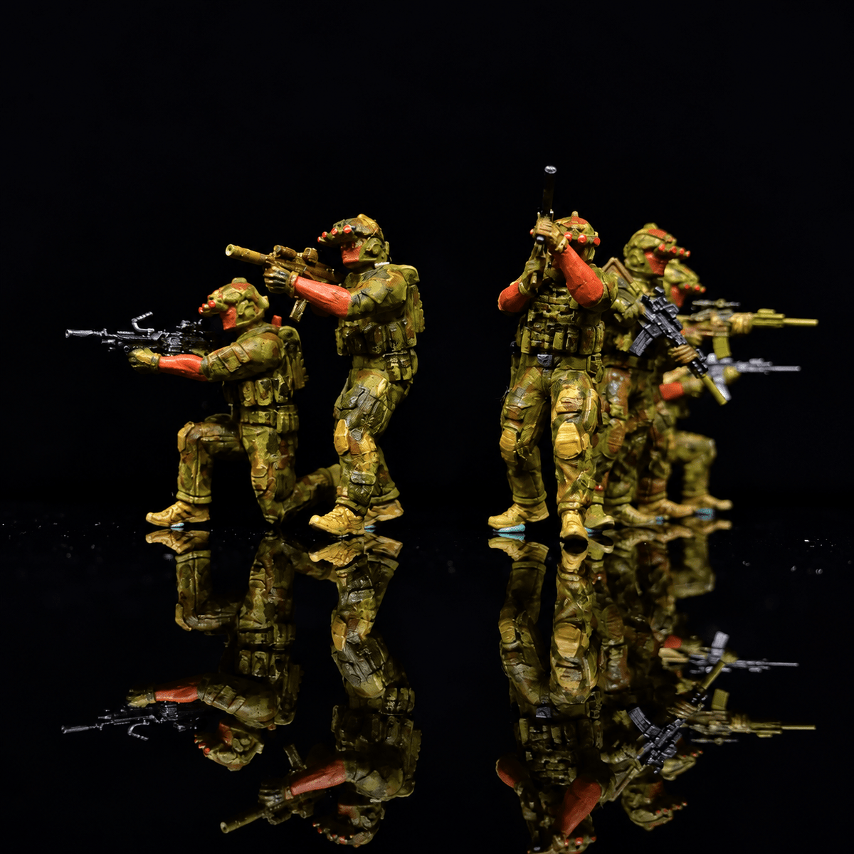 US Navy SEALs – 1/43 Scale Set of 6 Miniature Figures