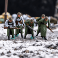Winter Infantry Advance – 1/72 Scale Set of 5 Miniature Figures