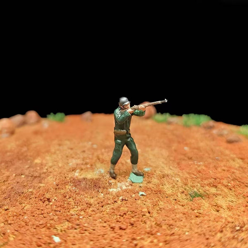 WWII Alley Battle Diorama – 1/72 Scale Set of 8 Figures with Base