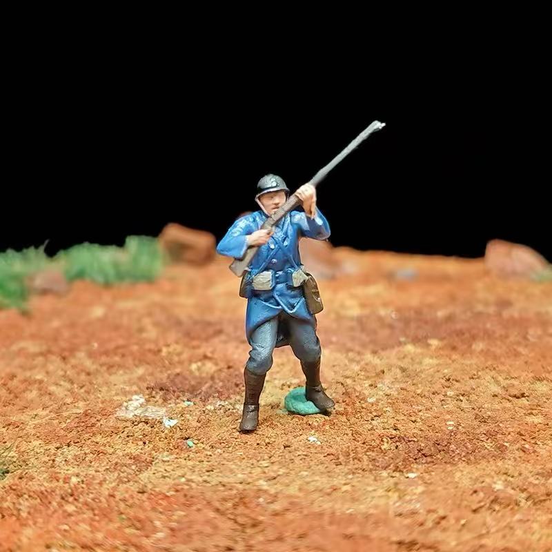 WWII Bayonet Clash Diorama – 1/72 Scale 13 Figures with Base