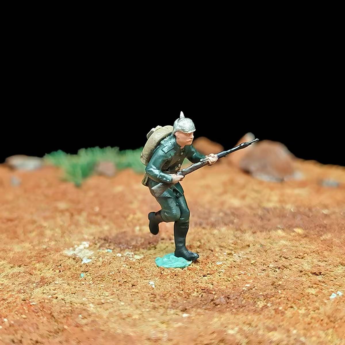 WWII Bayonet Clash Diorama – 1/72 Scale 13 Figures with Base