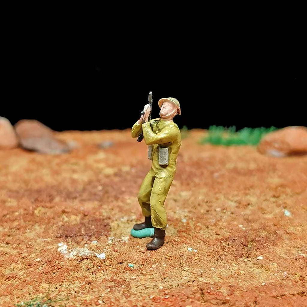 WWII City Assault Diorama – 1/72 Scale 9 Figures with Base