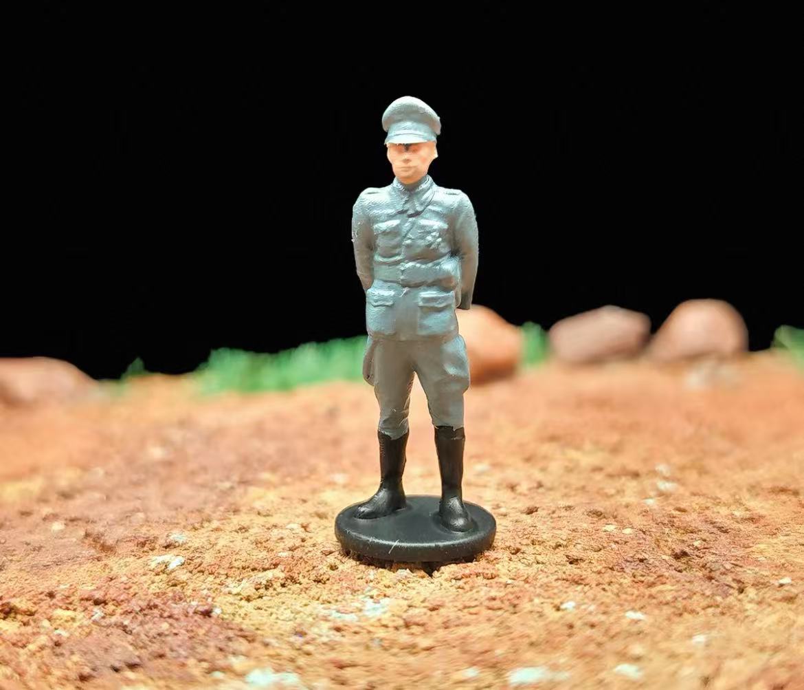 WWII German Soldiers – 1/72 Scale Set of 14
