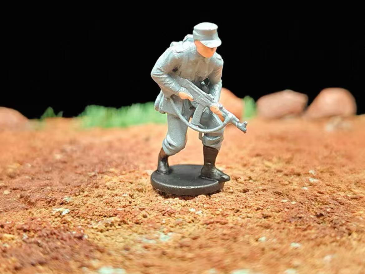 WWII German Soldiers – 1/72 Scale Set of 14