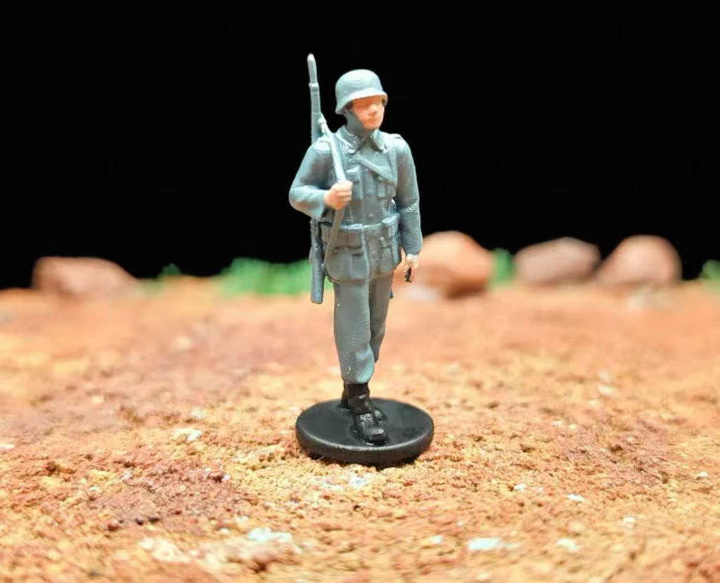 WWII German Soldiers – 1/72 Scale Set of 14