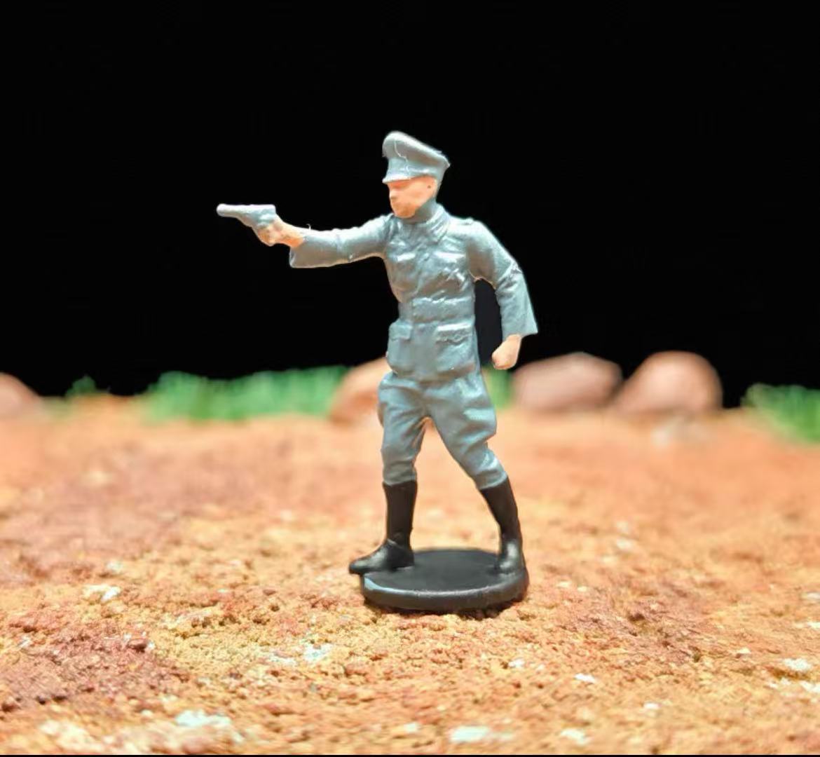 WWII German Soldiers – 1/72 Scale Set of 14
