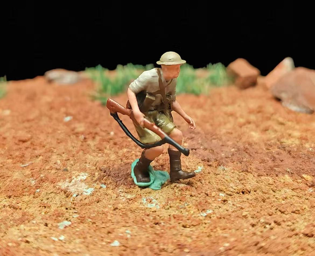 WWII Trench Defence Diorama – 1/72 Scale Set of 9 Figures with Base